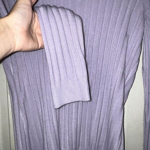 New York & Company Lavender Sweater Women’s Sz Medium‎ Ribbed Knit Trending - Picture 2 of 9